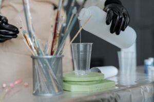 أنواع إيبوكسي ريزن Epoxy Resin واستخداماته المختلفة في المشاريع